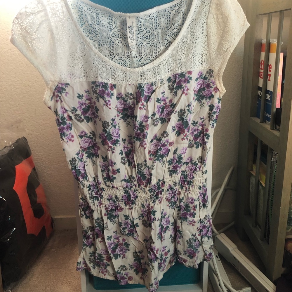 Cute lace and floral peplum top